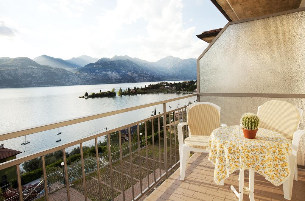 Residence Le Balze Мальчезине Номер фото